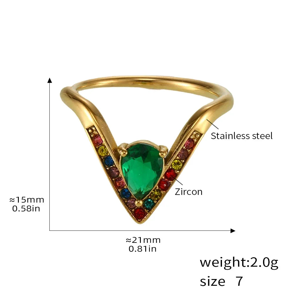 Elegant Gold Zircon Finger Ring